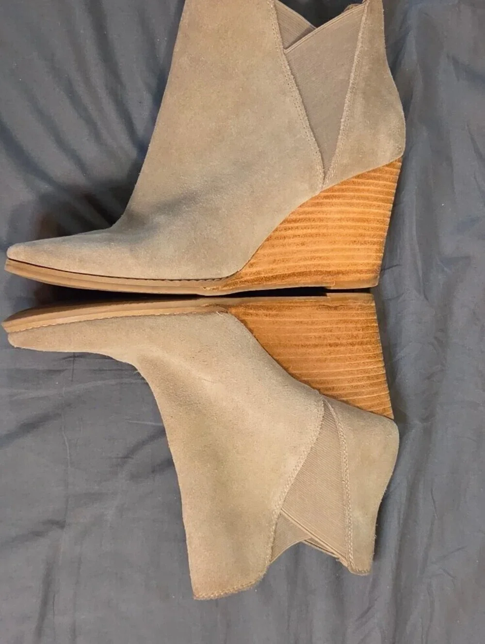 Women's Lucky Brand Taupe Suede Wedge Ankle Boots sz 10